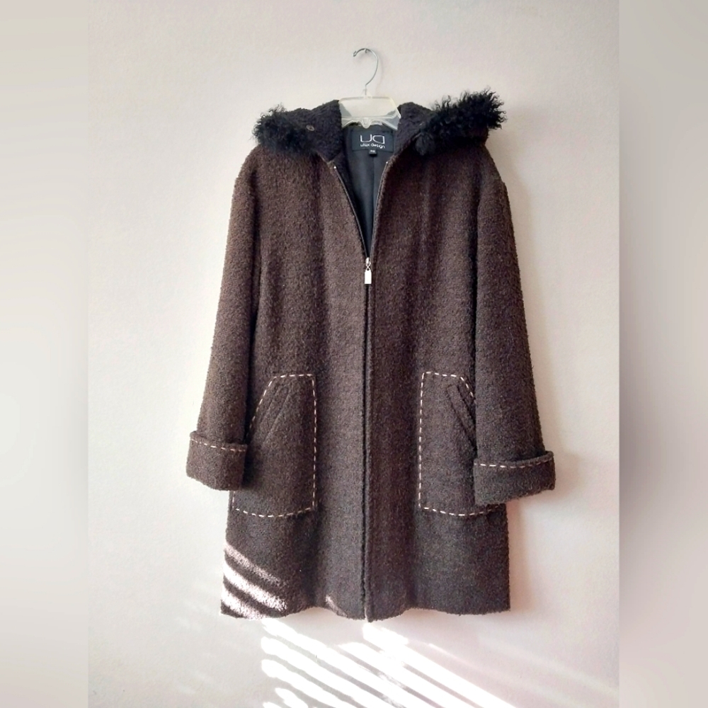 Vintage Winter Coat With Fur Trim
